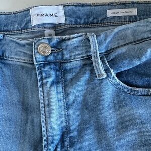 Men’s Frame skinny jeans.